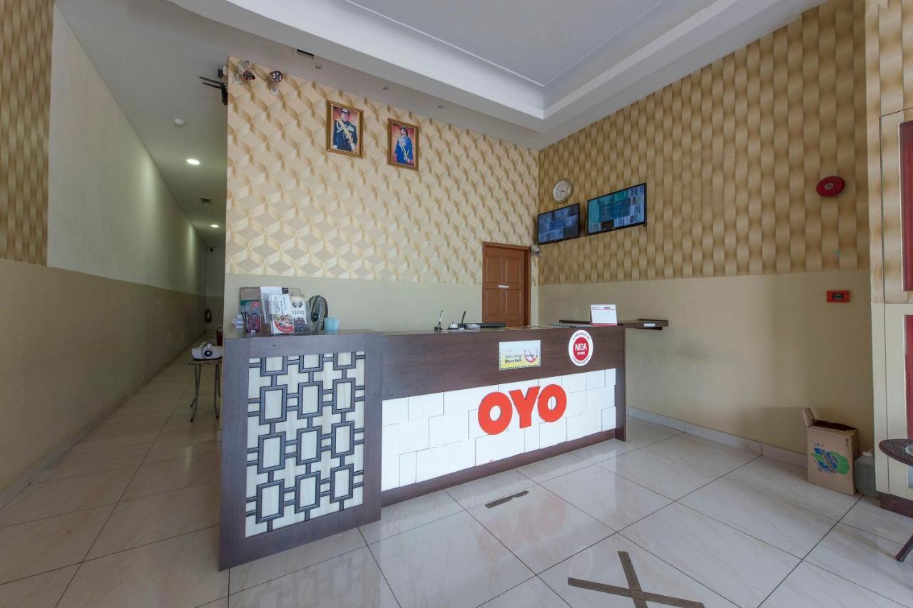 Super Oyo 90385 H3 Hotel Yong Peng Eksteriør billede