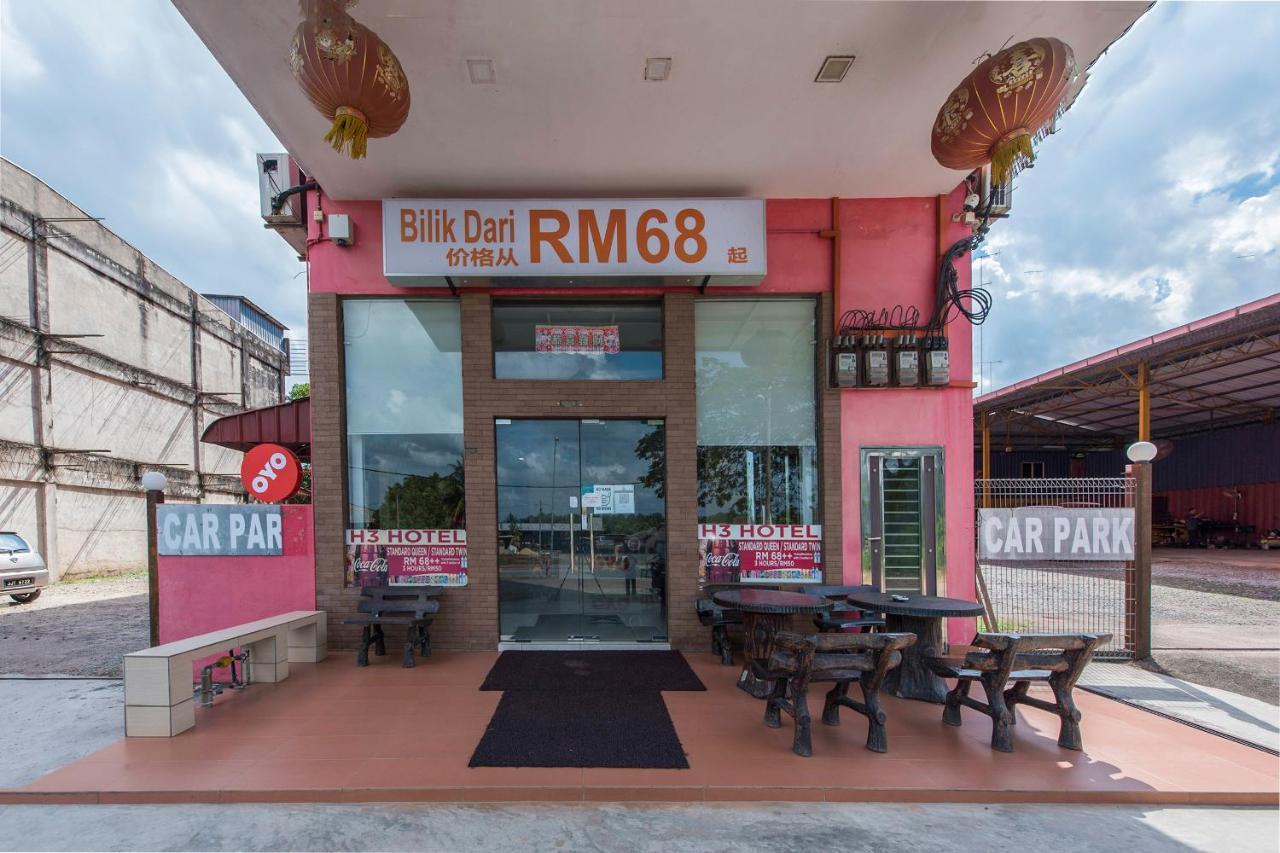 Super Oyo 90385 H3 Hotel Yong Peng Eksteriør billede