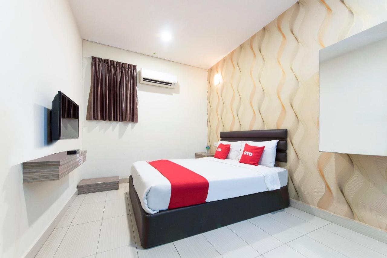 Super Oyo 90385 H3 Hotel Yong Peng Eksteriør billede