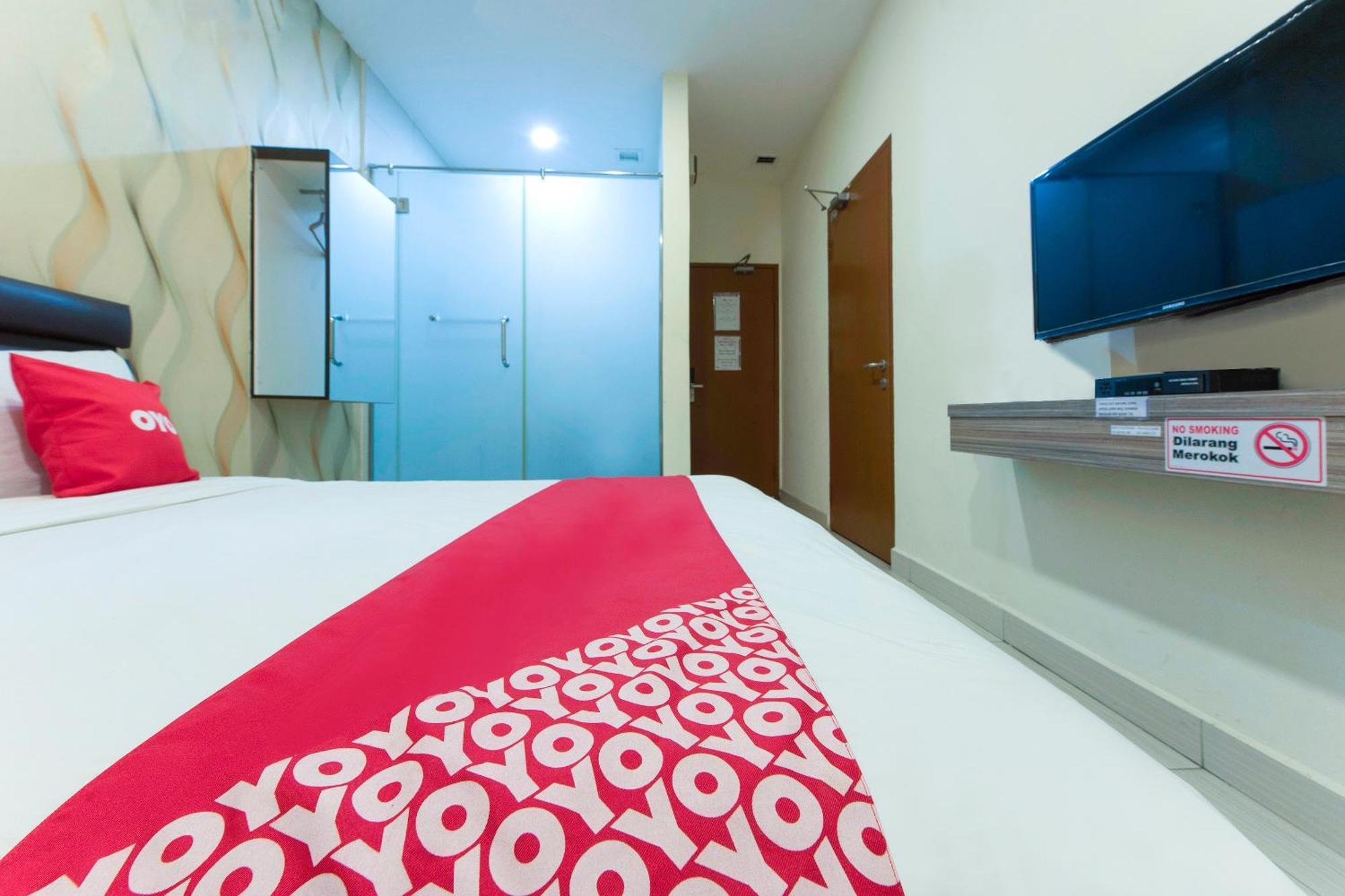 Super Oyo 90385 H3 Hotel Yong Peng Eksteriør billede