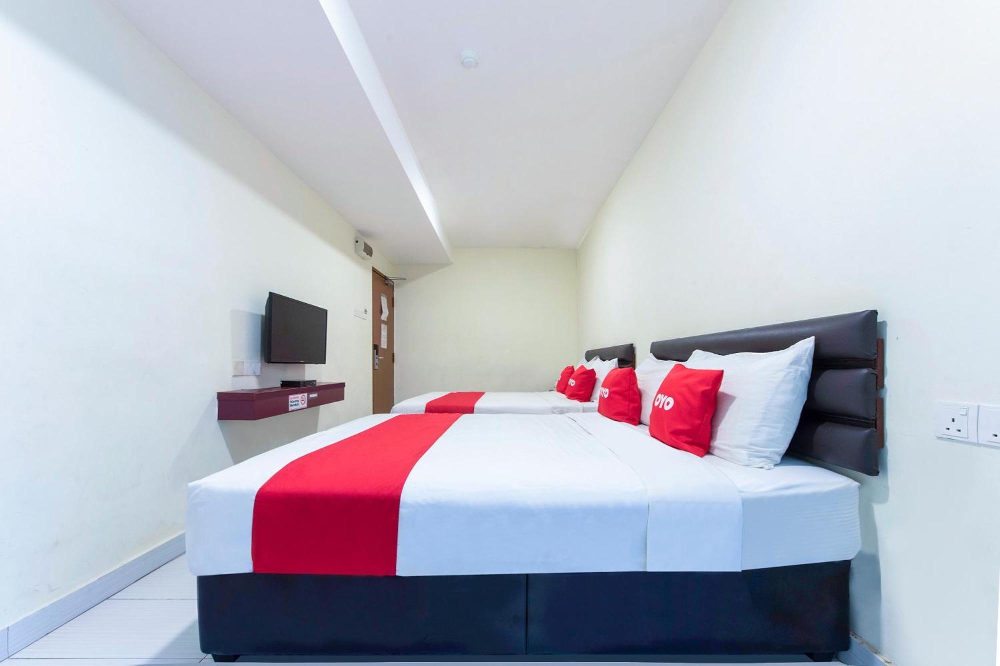 Super Oyo 90385 H3 Hotel Yong Peng Eksteriør billede